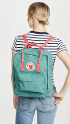 Mochila Fjällräven Kånken Unisex Adulto 38x27x13 cm - Verde Frost/Peach Pink